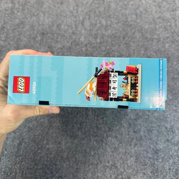 LEGO GWP 40906 Restaurants of the World Japan Sushi Shop Limited Edition 289 PCS - Picture 6 of 7